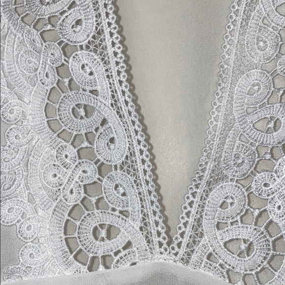 Express Sheer coverup w/ lace NWT - Picture 2 of 7